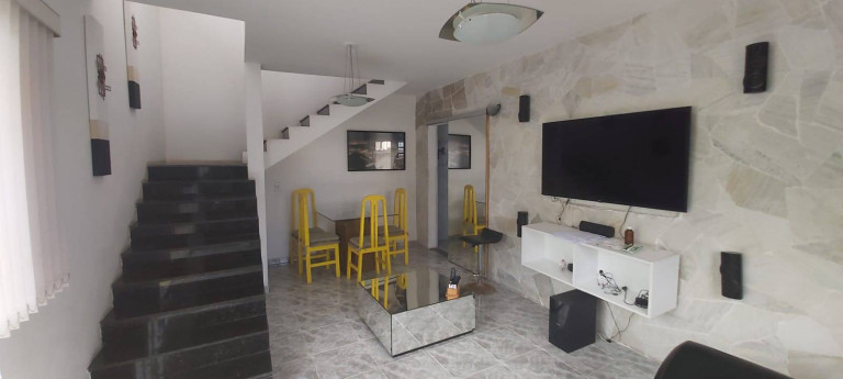 Imagem Casa com 3 Quartos à Venda, 135 m² em Taquara - Rio De Janeiro Imagem Casa com 3 Quartos à Venda, 135 m² em Taquara - Rio De Janeiro