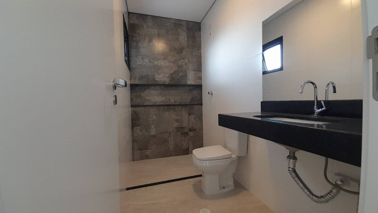 Imagem Casa com 3 Quartos à Venda, 200 m² em Villas Do Jaguari - Santana De Parnaíba