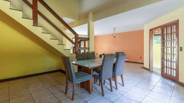 Imagem Casa com 4 Quartos à Venda, 250 m² em Itaipu - Niterói Imagem Casa com 4 Quartos à Venda, 250 m² em Itaipu - Niterói