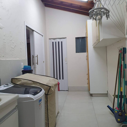 Imagem Casa com 3 Quartos à Venda, 308 m² em Monte Castelo - São José Dos Campos Imagem Casa com 3 Quartos à Venda, 308 m² em Monte Castelo - São José Dos Campos
