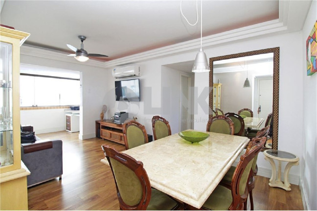 Imagem Apartamento com 2 Quartos à Venda, 77 m² em Cristo Redentor - Porto Alegre Imagem Apartamento com 2 Quartos à Venda, 77 m² em Cristo Redentor - Porto Alegre