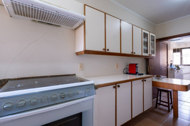 Imagem Imóvel com 3 Quartos à Venda, 243 m² em Jardim Vitória Régia - São Paulo