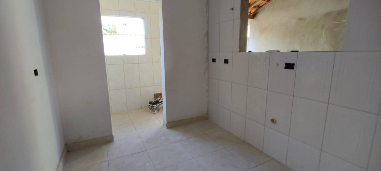 Imagem Casa com 2 Quartos à Venda, 125 m² em Jardim Somar - Peruíbe Imagem Casa com 2 Quartos à Venda, 125 m² em Jardim Somar - Peruíbe