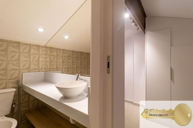 Imagem Apartamento com 2 Quartos à Venda, 68 m² em Copacabana - Rio De Janeiro Imagem Apartamento com 2 Quartos à Venda, 68 m² em Copacabana - Rio De Janeiro