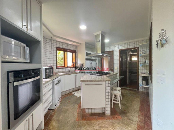 Imagem Casa com 6 Quartos à Venda, 377 m² em Riviera Módulo 22 - Bertioga Imagem Casa com 6 Quartos à Venda, 377 m² em Riviera Módulo 22 - Bertioga