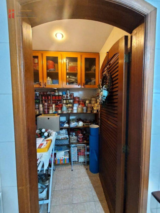 Imagem Imóvel com 4 Quartos à Venda, 536 m² em Jardim Vinte E Cinco De Agosto - Duque De Caxias Imagem Imóvel com 4 Quartos à Venda, 536 m² em Jardim Vinte E Cinco De Agosto - Duque De Caxias