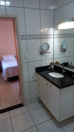 Imagem Casa com 3 Quartos à Venda, 360 m² em Cidade Jardim - Pirassununga Imagem Casa com 3 Quartos à Venda, 360 m² em Cidade Jardim - Pirassununga