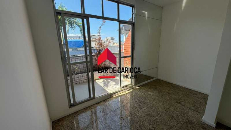 Imagem Cobertura com 2 Quartos à Venda, 120 m² em Copacabana - Rio De Janeiro Imagem Cobertura com 2 Quartos à Venda, 120 m² em Copacabana - Rio De Janeiro