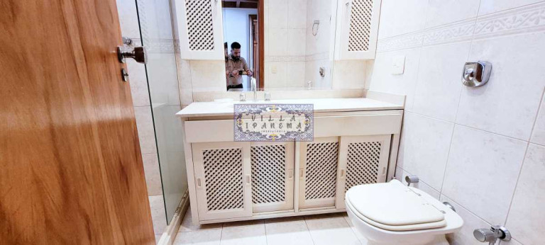 Imagem Apartamento com 3 Quartos à Venda, 150 m² em Ipanema - Rio De Janeiro Imagem Apartamento com 3 Quartos à Venda, 150 m² em Ipanema - Rio De Janeiro