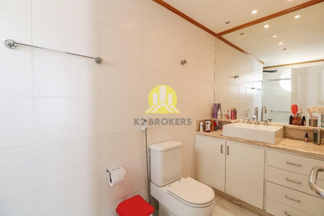 Imagem Apartamento com 3 Quartos à Venda, 118 m² em Itaim Bibi - São Paulo Imagem Apartamento com 3 Quartos à Venda, 118 m² em Itaim Bibi - São Paulo
