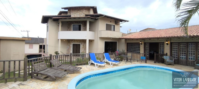Imagem Casa com 4 Quartos à Venda, 300 m² em Village - Imbituba Imagem Casa com 4 Quartos à Venda, 300 m² em Village - Imbituba