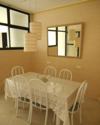Imagem Apartamento com 3 Quartos à Venda, 189 m² em Pitangueiras - Guarujá Imagem Apartamento com 3 Quartos à Venda, 189 m² em Pitangueiras - Guarujá