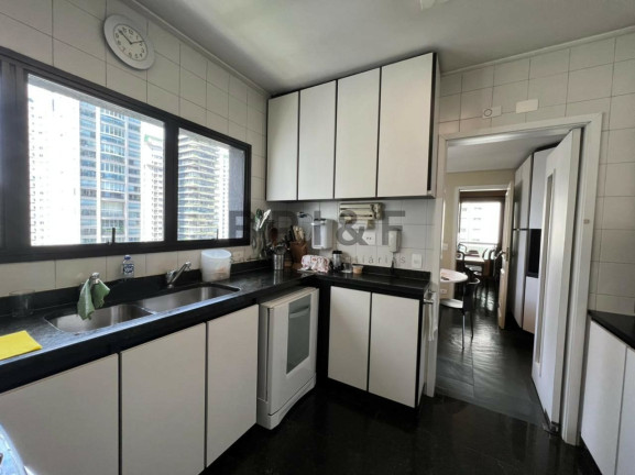 Imagem Apartamento com 4 Quartos à Venda ou Locação, 220 m² em Itaim Bibi - São Paulo Imagem Apartamento com 4 Quartos à Venda ou Locação, 220 m² em Itaim Bibi - São Paulo