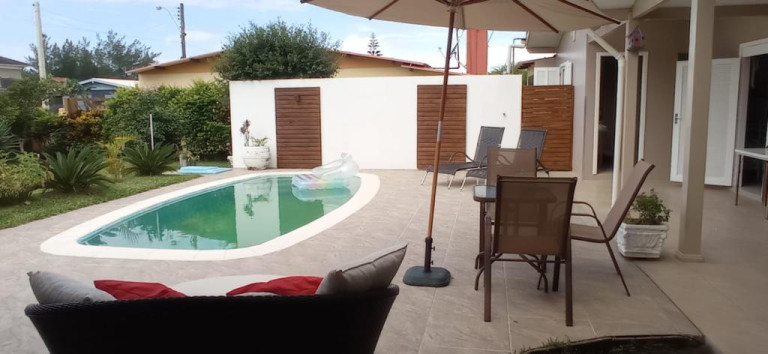 Imagem Casa com 4 Quartos à Venda, em Arroio Teixeira - Capao Da Canoa Imagem Casa com 4 Quartos à Venda, em Arroio Teixeira - Capao Da Canoa