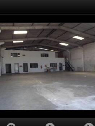 Imagem Sala Comercial à Venda, 450 m² em Braga - São José Dos Pinhais