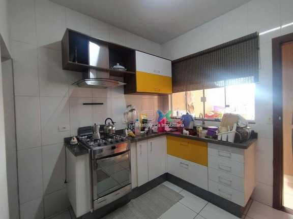 Imagem Sobrado com 3 Quartos à Venda, 143 m² em Parque Residencial Rita Vieira - Campo Grande