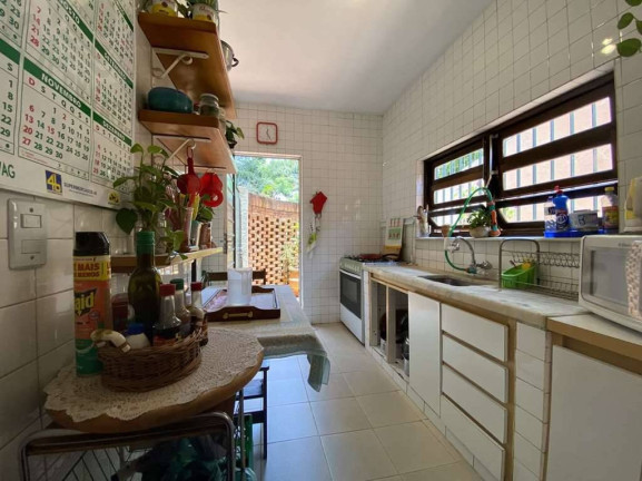 Imagem Casa com 4 Quartos à Venda, 270 m² em Jardim Peri Peri - São Paulo