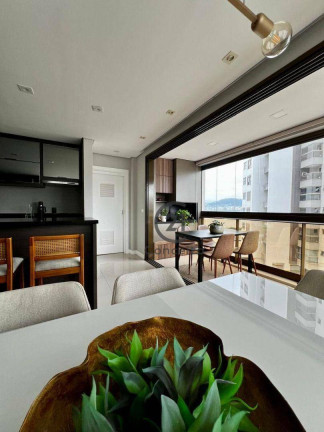 Imagem Apartamento com 3 Quartos à Venda, 110 m² em Estreito - Florianópolis