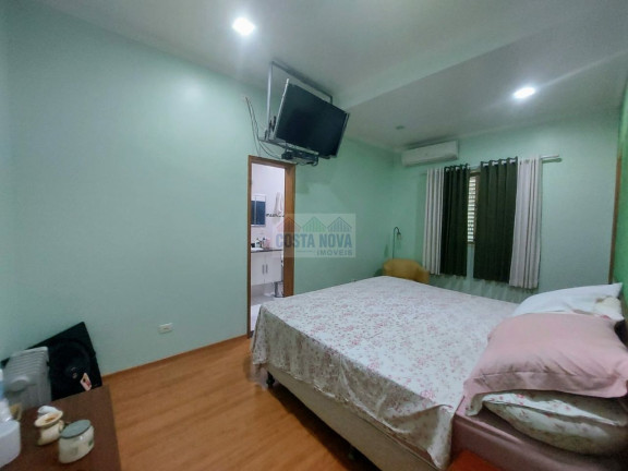 Imagem Casa com 2 Quartos à Venda, 268 m² Imagem Casa com 2 Quartos à Venda, 268 m²