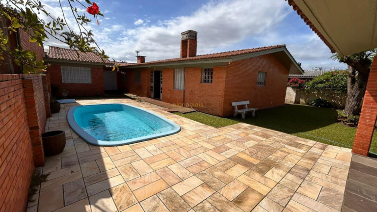 Imagem Casa com 5 Quartos à Venda, 318 m² em Atlântida - Xangri-lá Imagem Casa com 5 Quartos à Venda, 318 m² em Atlântida - Xangri-lá