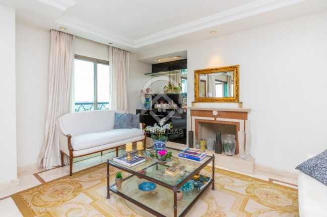 Imagem Apartamento com 4 Quartos à Venda, 280 m² em Campo Belo - São Paulo