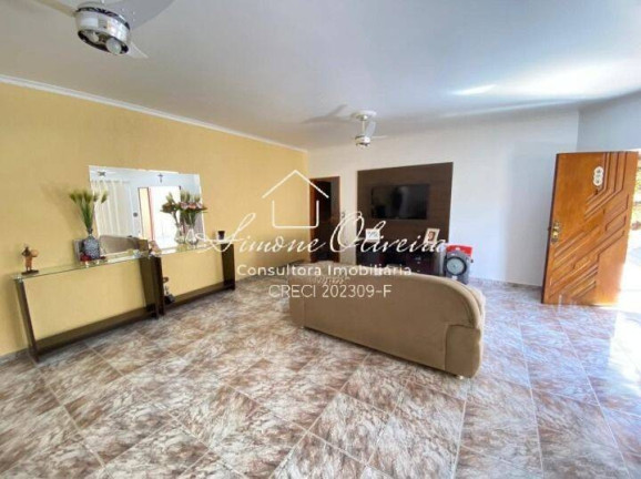 Imagem Casa com 3 Quartos à Venda, 530 m² em Vila São José - Taubaté Imagem Casa com 3 Quartos à Venda, 530 m² em Vila São José - Taubaté