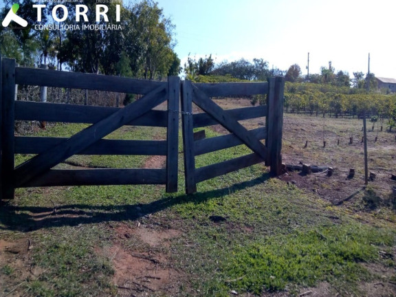 Imagem Imóvel com 2 Quartos à Venda, 250 m² em Parte Norte - Barão De Antonina Imagem Imóvel com 2 Quartos à Venda, 250 m² em Parte Norte - Barão De Antonina
