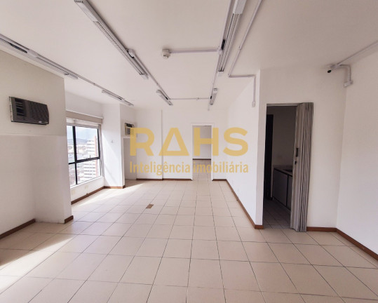 Imagem Sala Comercial à Venda, 74 m² em Centro - Joinville