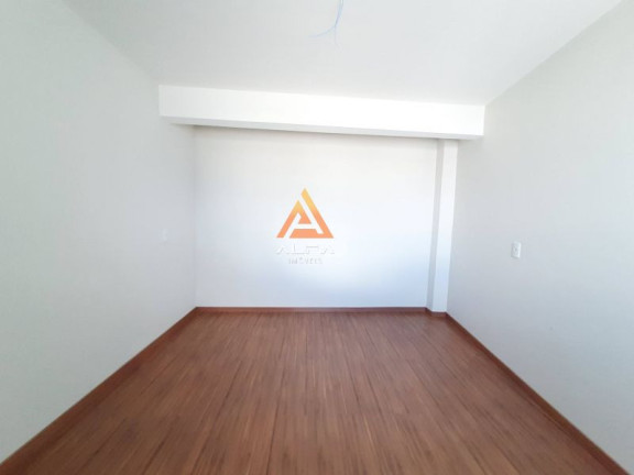 Imagem Casa com 3 Quartos à Venda, 205 m² Imagem Casa com 3 Quartos à Venda, 205 m²