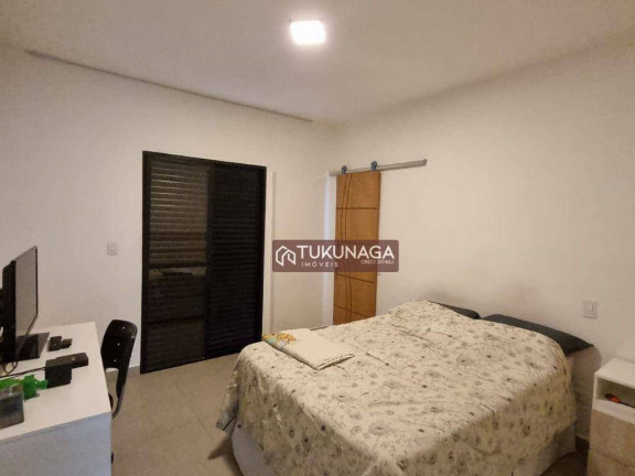 Imagem Sobrado com 3 Quartos à Venda, 220 m² em Jardim Vila Galvão - Guarulhos Imagem Sobrado com 3 Quartos à Venda, 220 m² em Jardim Vila Galvão - Guarulhos