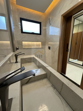 Imagem Casa com 3 Quartos à Venda, 158 m² em Parqville Pinheiros - Aparecida De Goiânia