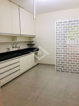 Imagem Apartamento com 4 Quartos à Venda, 300 m² em Ipanema - Rio De Janeiro Imagem Apartamento com 4 Quartos à Venda, 300 m² em Ipanema - Rio De Janeiro