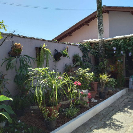 Imagem Casa com 2 Quartos à Venda, 180 m² em Barra Da Lagoa - Ubatuba Imagem Casa com 2 Quartos à Venda, 180 m² em Barra Da Lagoa - Ubatuba