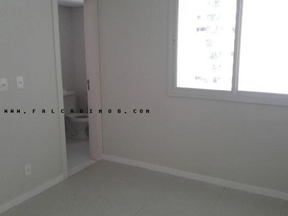Imagem Apartamento com 4 Quartos à Venda, 155 m² Imagem Apartamento com 4 Quartos à Venda, 155 m²