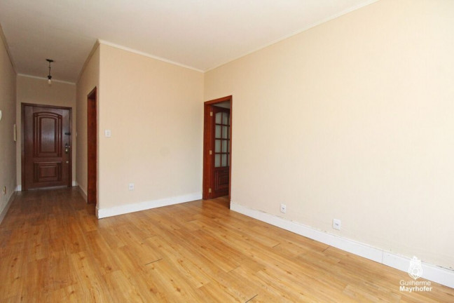 Imagem Imóvel com 2 Quartos à Venda, 79 m² em Santa Cecília - Porto Alegre Imagem Imóvel com 2 Quartos à Venda, 79 m² em Santa Cecília - Porto Alegre