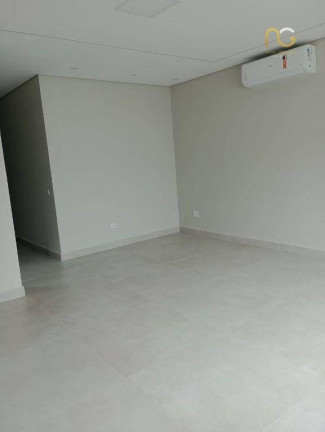 Imagem Casa com 3 Quartos à Venda, 147 m² em Solemar - Praia Grande Imagem Casa com 3 Quartos à Venda, 147 m² em Solemar - Praia Grande