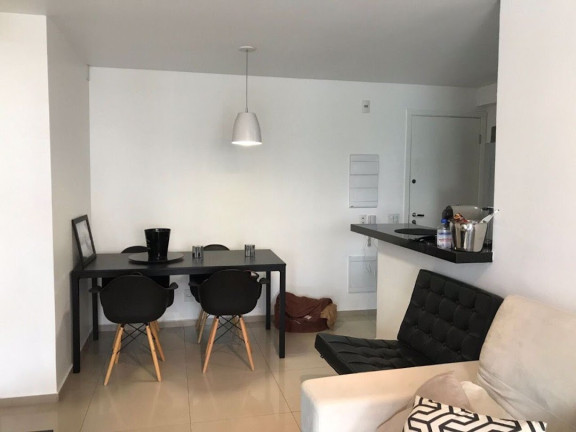 Imagem Apartamento com 2 Quartos à Venda, 69 m² em Campo Belo - São Paulo