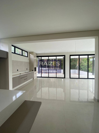Imagem Casa com 4 Quartos à Venda, 375 m² em Condomínio Jardim Flamboyan - Bragança Paulista Imagem Casa com 4 Quartos à Venda, 375 m² em Condomínio Jardim Flamboyan - Bragança Paulista
