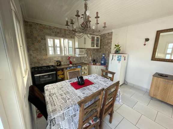 Imagem Casa com 4 Quartos à Venda, 300 m² em Capão Novo - Capao Da Canoa Imagem Casa com 4 Quartos à Venda, 300 m² em Capão Novo - Capao Da Canoa