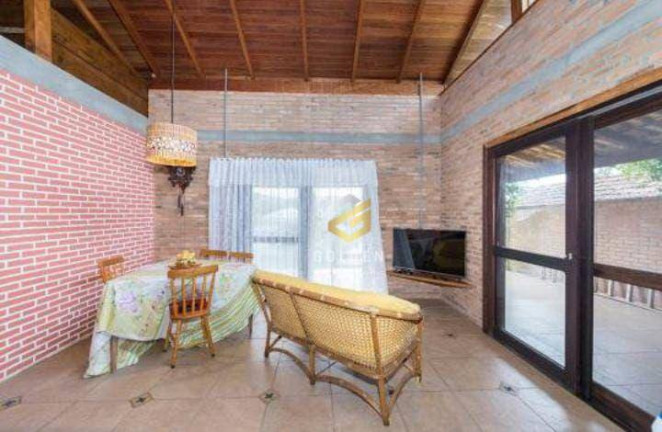 Imagem Casa com 3 Quartos à Venda, 114 m² em Zé Amândio - Bombinhas Imagem Casa com 3 Quartos à Venda, 114 m² em Zé Amândio - Bombinhas
