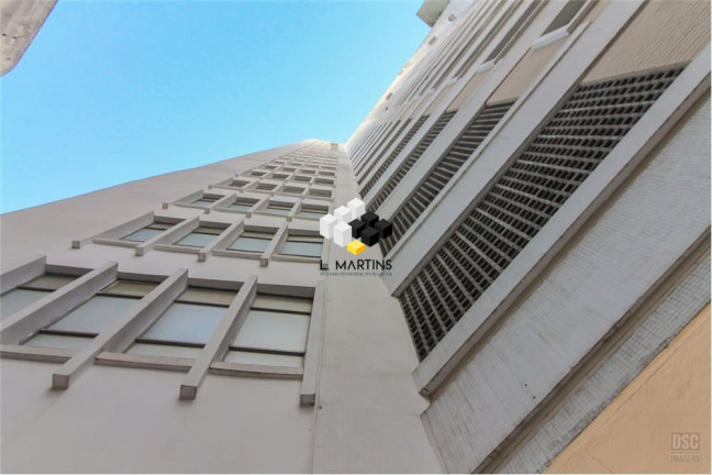 Imagem Apartamento com 4 Quartos à Venda, 207 m² em Centro Histórico - Porto Alegre Imagem Apartamento com 4 Quartos à Venda, 207 m² em Centro Histórico - Porto Alegre
