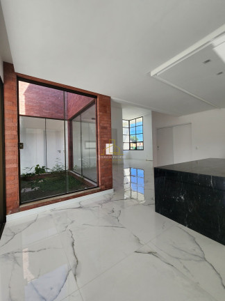 Imagem Casa com 3 Quartos à Venda, 220 m² em Alphaville Jacuhy - Serra Imagem Casa com 3 Quartos à Venda, 220 m² em Alphaville Jacuhy - Serra