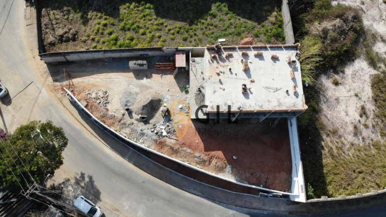 Imagem Sobrado com 2 Quartos à Venda, 80 m² em Jardim Santo Antônio Da Boa Vista - Jacareí