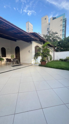 Imagem Casa com 3 Quartos à Venda, 330 m² em Jardim Camburi - Vitória