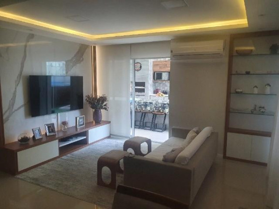 Imagem Apartamento com 4 Quartos à Venda, 225 m² em Barra Da Tijuca - Rio De Janeiro