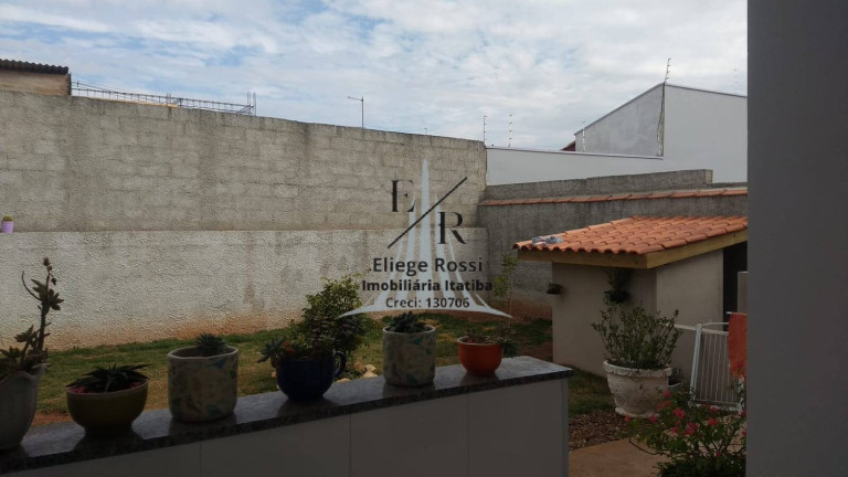 Imagem Casa com 3 Quartos à Venda, em Itatiba Imagem Casa com 3 Quartos à Venda, em Itatiba