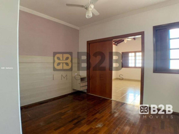 Imagem Casa com 3 Quartos à Venda, 300 m² em Jardim Estoril Iv - Bauru Imagem Casa com 3 Quartos à Venda, 300 m² em Jardim Estoril Iv - Bauru