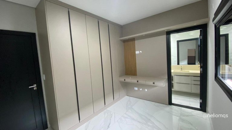 Imagem Sobrado com 5 Quartos à Venda, 256 m² em Residencial Alphaville Iii - Campo Grande
