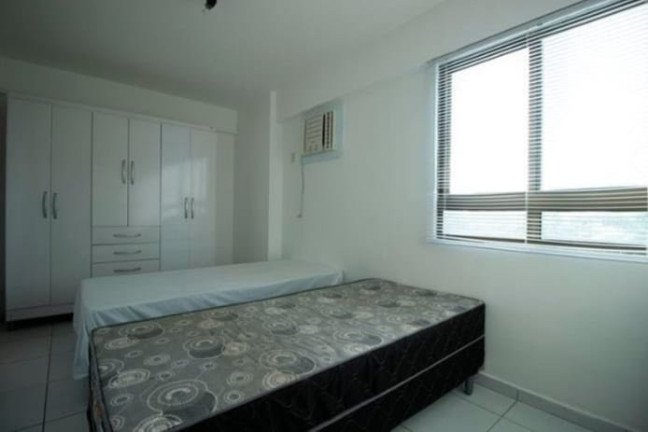 Imagem Flat com 2 Quartos para Alugar,  em Boa Viagem - Recife