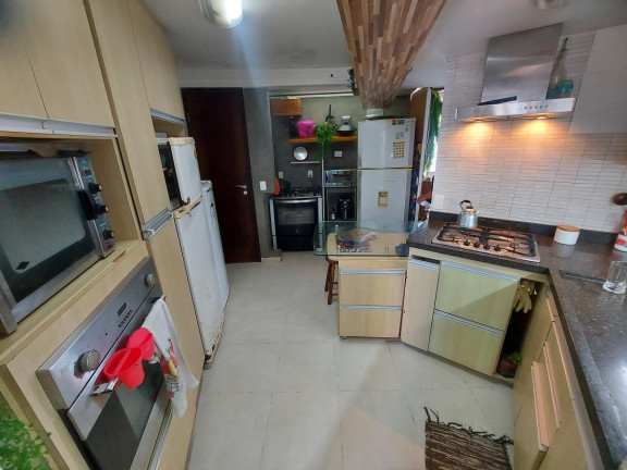 Imagem Imóvel com 3 Quartos à Venda, 140 m² em Centro - São Vicente Imagem Imóvel com 3 Quartos à Venda, 140 m² em Centro - São Vicente